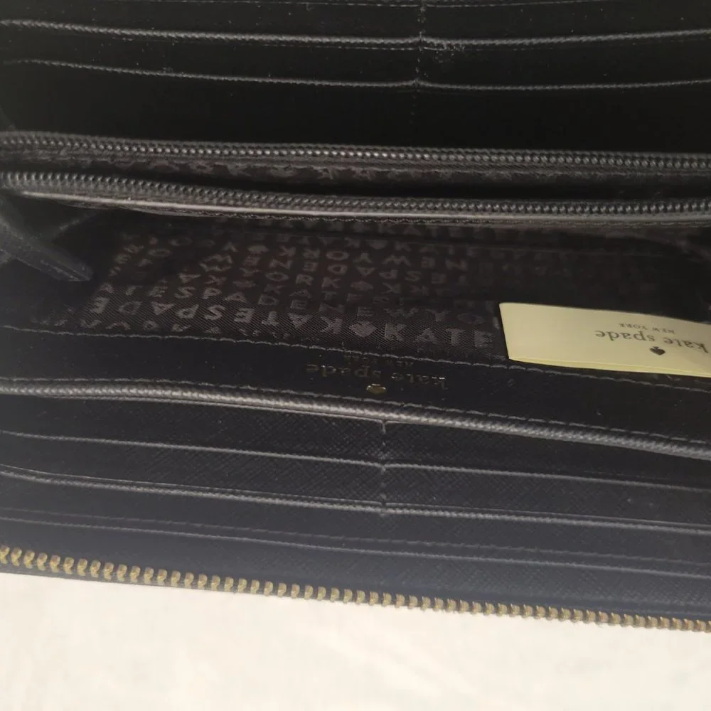 ♠️ kate spade ♠️ Black Continental Wallet Zip Around - Picture 5 of 6